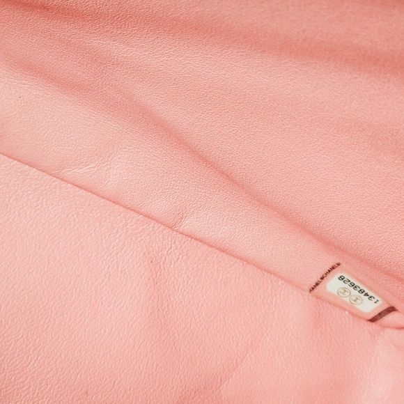 Chanel Salmon Orange Jumbo Chevron Patent Silver Hardware - Picture 8 of 10